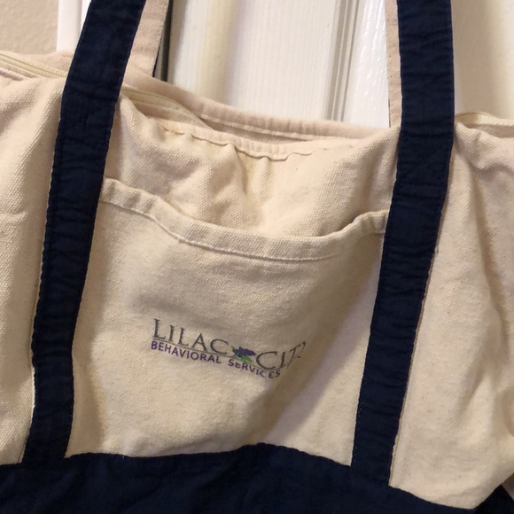 💖Large Tote Bag - Picture 4 of 5